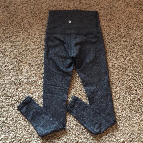 High Rise Wunder Unders - Picture 2 of 3